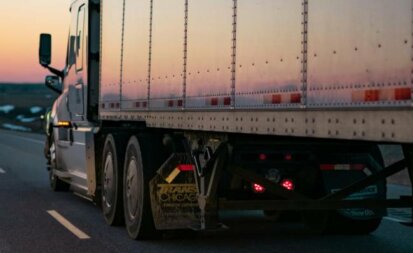 Le débat autour des impacts des méga-camions continue...- Photo de Caleb Ruiter sur Unsplash