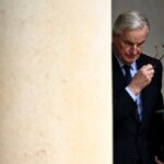 Michel Barnier sort de l'Elysée