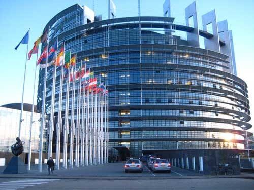 Le parlement européen à Bruxelles - © IStock